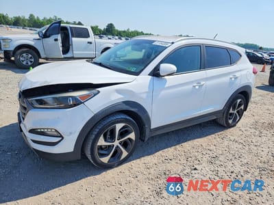 2016 HYUNDAI TUCSON SPORT KM8J3CA28GU254079 - główne zdjęcie licytacji z USA - miniatura