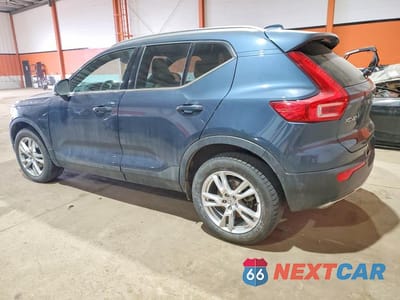 Drugie zdjęcie samochodu z przodu: 2019 VOLVO XC40 T5 INSCRIPTION VIN:YV4162UL6K2126001 - miniatura