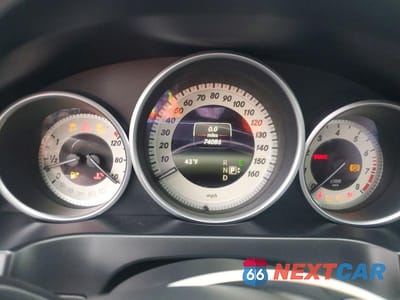 Zdjęcie 9 z 11 samochodu: 2016 MERCEDES-BENZ E 400 VIN:WDDKJ6FB5GF349413 - miniatura