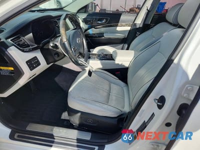 Zdjęcie 7 z 12 samochodu: 2015 KIA K900 LUXURY VIN:KNALW4D45F6018089 - miniatura
