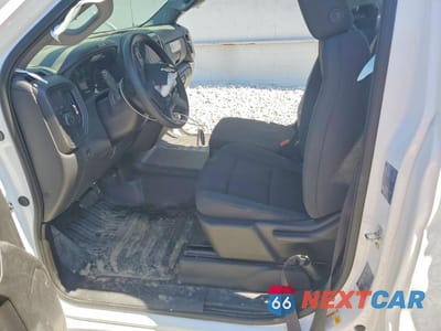 Zdjęcie 7 z 12 samochodu: 2025 CHEVROLET SILVERADO C1500 VIN:3GCNAAED5SG392203 - miniatura