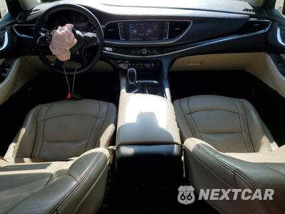 Zdjęcie 8 z 13 samochodu: 2021 BUICK ENCLAVE ESSENCE VIN:5GAERBKW6MJ105989 - miniatura
