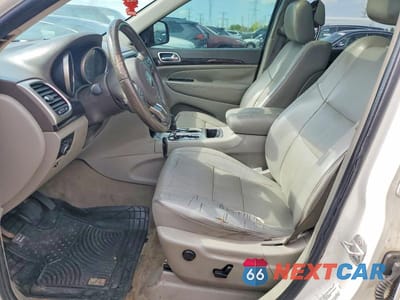 Zdjęcie 7 z 12 samochodu: 2011 JEEP GRAND CHEROKEE LAREDO VIN:1J4RS4GG2BC513452 - miniatura