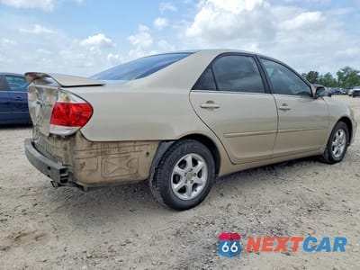 Trzecie zdjęcie samochodu z tyłu: 2005 TOYOTA CAMRY LE VIN:4T1BE32K15U633368 - miniatura
