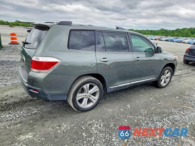 Trzecie zdjęcie samochodu z tyłu: 2013 TOYOTA HIGHLANDER LIMITED VIN:5TDYK3EH1DS115559 - miniatura