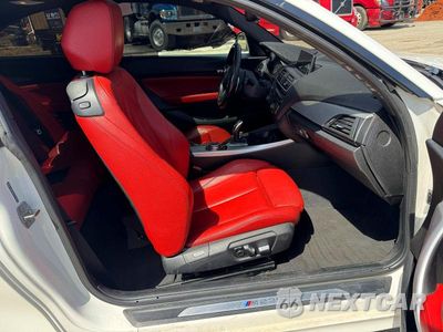 Piąte zdjęcie samochodu w środku: 2016 BMW M235XI VIN:WBA1J9C53GV372181 - miniatura