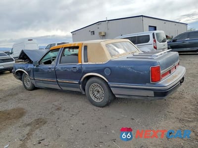 Drugie zdjęcie samochodu z przodu: 1997 LINCOLN TOWN CAR EXECUTIVE VIN:1LNLM81W5VY742868 - miniatura