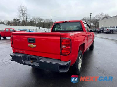 Trzecie zdjęcie samochodu z tyłu: 2016 CHEVROLET SILVERADO K1500 VIN:1GCVKNEH4GZ395351 - miniatura