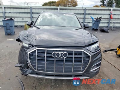 Piąte zdjęcie samochodu w środku: 2023 AUDI Q5 PREMIUM PLUS 40 VIN:WA1BBAFY0P2151032 - miniatura