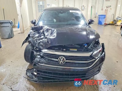 Piąte zdjęcie samochodu w środku: 2024 VOLKSWAGEN JETTA SEL VIN:3VWGM7BU9RM098609 - miniatura