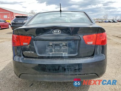 Zdjęcie 6 z 12 samochodu: 2013 KIA FORTE LX VIN:KNAFT4A21D5660241 - miniatura
