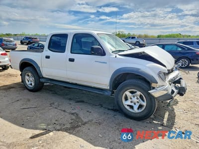 Czwarte zdjęcie samochodu z boku: 2004 TOYOTA TACOMA DOUBLE CAB PRERUNNER VIN:5TEGN92N84Z464589 - miniatura