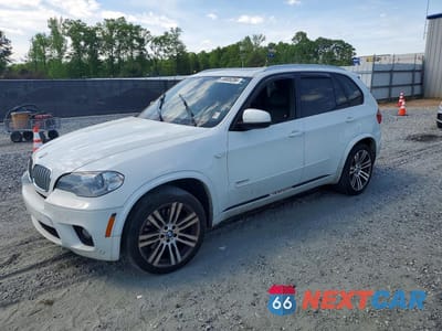 2013 BMW X5 XDRIVE50I 5UXZV8C52DL426919 - główne zdjęcie licytacji z USA - miniatura
