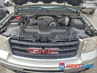 Zdjęcie 11 z 12 samochodu: 2010 GMC SIERRA K1500 SLE VIN:1GTSKVE34AZ209483 - miniatura