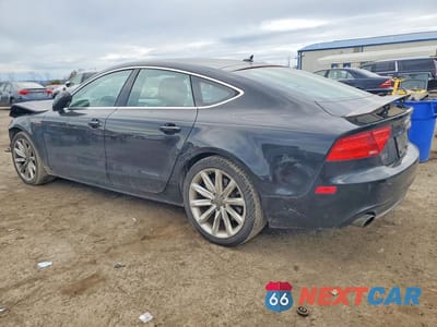 Drugie zdjęcie samochodu z przodu: 2014 AUDI A7 PREMIUM PLUS VIN:WAUWGAFC3EN080849 - miniatura