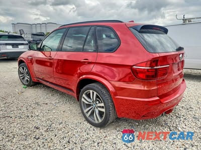 Drugie zdjęcie samochodu z przodu: 2013 BMW X5 M VIN:5YMGY0C59D0C11700 - miniatura