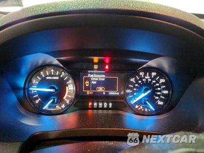 Zdjęcie 9 z 13 samochodu: 2016 FORD EXPLORER XLT VIN:1FM5K8DH3GGB30074 - miniatura