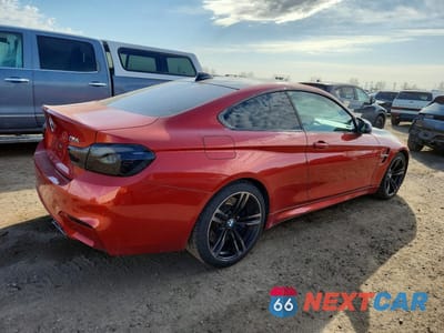 Trzecie zdjęcie samochodu z tyłu: 2015 BMW M4 VIN:WBS3R9C51FK330976 - miniatura