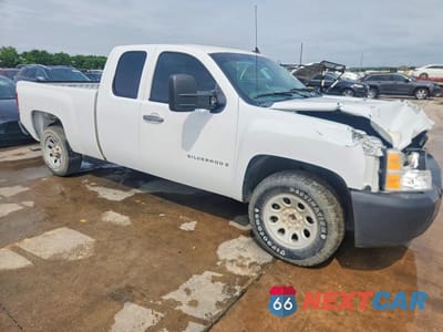 Czwarte zdjęcie samochodu z boku: 2009 CHEVROLET SILVERADO C1500 VIN:1GCEC19C19Z109270 - miniatura