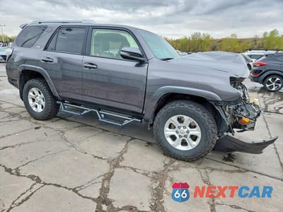 Czwarte zdjęcie samochodu z boku: 2016 TOYOTA 4RUNNER SR5 PREMIUM VIN:JTEBU5JR3G5332823 - miniatura
