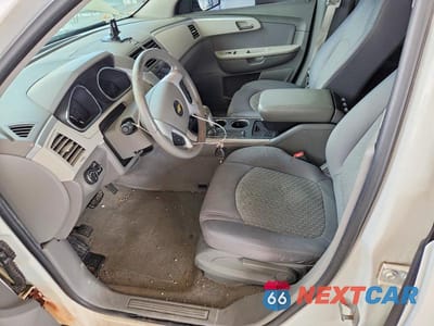 Zdjęcie 7 z 13 samochodu: 2011 CHEVROLET TRAVERSE LS VIN:1GNKRFED4BJ203068 - miniatura