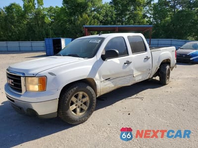 2008 GMC SIERRA K1500 2GTFK13YX81266461 - główne zdjęcie licytacji z USA - miniatura