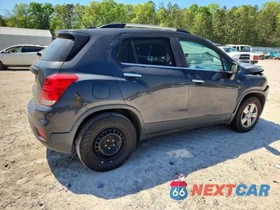 Trzecie zdjęcie samochodu z tyłu: 2017 CHEVROLET TRAX 1LT VIN:3GNCJLSB9HL204117 - miniatura