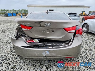 Zdjęcie 6 z 12 samochodu: 2011 HYUNDAI ELANTRA GLS VIN:5NPDH4AE4BH033245 - miniatura