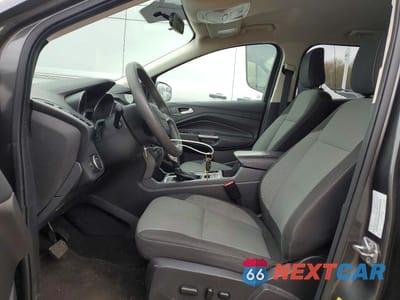 Zdjęcie 7 z 13 samochodu: 2018 FORD ESCAPE SE VIN:1FMCU9GD7JUA70065 - miniatura