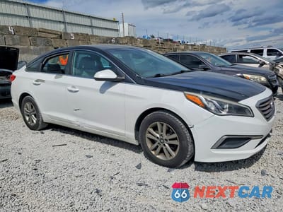 Czwarte zdjęcie samochodu z boku: 2016 HYUNDAI SONATA SE VIN:5NPE24AF1GH426139 - miniatura