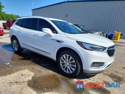 Czwarte zdjęcie samochodu z boku: 2020 BUICK ENCLAVE ESSENCE VIN:5GAERBKW0LJ290782 - miniatura