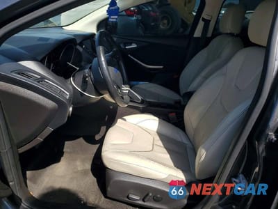 Zdjęcie 7 z 12 samochodu: 2017 FORD FOCUS TITANIUM VIN:1FADP3J29HL281696 - miniatura