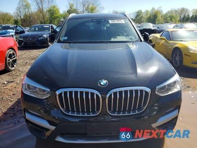 Piąte zdjęcie samochodu w środku: 2019 BMW X3 XDRIVE30I VIN:5UXTR9C50KLP89930 - miniatura