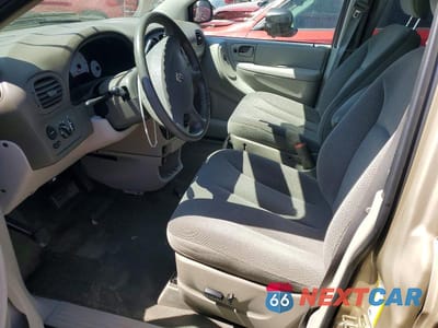 Zdjęcie 7 z 13 samochodu: 2005 DODGE GRAND CARAVAN SXT VIN:2D4GP44L95R275436 - miniatura