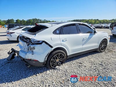 Trzecie zdjęcie samochodu z tyłu: 2024 PORSCHE CAYENNE COUPE VIN:WP1BA2AY6RDA54574 - miniatura