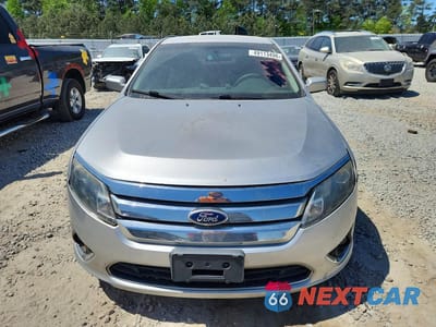 Piąte zdjęcie samochodu w środku: 2011 FORD FUSION SE VIN:3FAHP0HA8BR112291 - miniatura