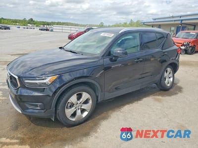 2022 VOLVO XC40 T5 MOMENTUM YV4162UK0N2652345 - główne zdjęcie licytacji z USA - miniatura