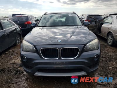 Piąte zdjęcie samochodu w środku: 2013 BMW X1 XDRIVE28I VIN:WBAVL1C52DVR91394 - miniatura