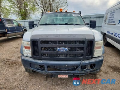 Piąte zdjęcie samochodu w środku: 2008 FORD F550 SUPER DUTY FLATBED TRUCK VIN:1FDAF57R68EB44120 - miniatura