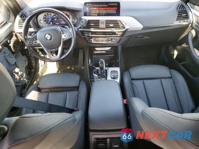 Zdjęcie 8 z 14 samochodu: 2019 BMW X3 XDRIVE30I VIN:5UXTR9C51KLR10092 - miniatura