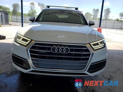 Piąte zdjęcie samochodu w środku: 2019 AUDI Q5 PREMIUM PLUS VIN:WA1BNAFY5K2041562 - miniatura