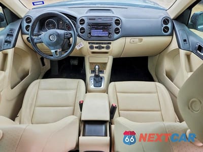 Zdjęcie 8 z 13 samochodu: 2013 VOLKSWAGEN TIGUAN S VIN:WVGAV7AX2DW528177 - miniatura