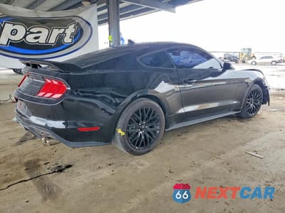 Trzecie zdjęcie samochodu z tyłu: 2020 FORD MUSTANG GT VIN:1FA6P8CF4L5150663 - miniatura