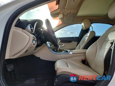 Zdjęcie 7 z 12 samochodu: 2016 MERCEDES-BENZ C 300 VIN:WDDWF4JB2GR140823 - miniatura