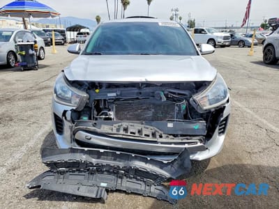 Piąte zdjęcie samochodu w środku: 2020 KIA RIO S VIN:3KPA24AD7LE312304 - miniatura