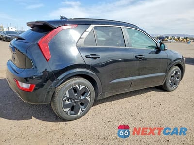 Trzecie zdjęcie samochodu z tyłu: 2023 KIA NIRO EV WIND VIN:KNDCR3L16P5027337 - miniatura