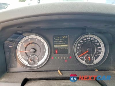 Zdjęcie 9 z 12 samochodu: 2013 RAM 2500 ST VIN:3C6TR5CT2DG606477 - miniatura