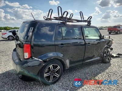 Trzecie zdjęcie samochodu z tyłu: 2012 SCION XB BASE VIN:JTLZE4FE1C1145683 - miniatura