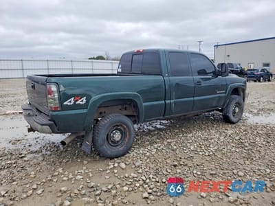 Trzecie zdjęcie samochodu z tyłu: 2001 CHEVROLET SILVERADO K2500 HEAVY DUTY VIN:1GCHK29U81E191153 - miniatura