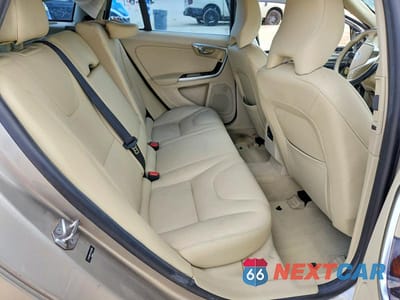 Zdjęcie 10 z 13 samochodu: 2015 VOLVO V60 PREMIER VIN:YV140MEK1F1252288 - miniatura